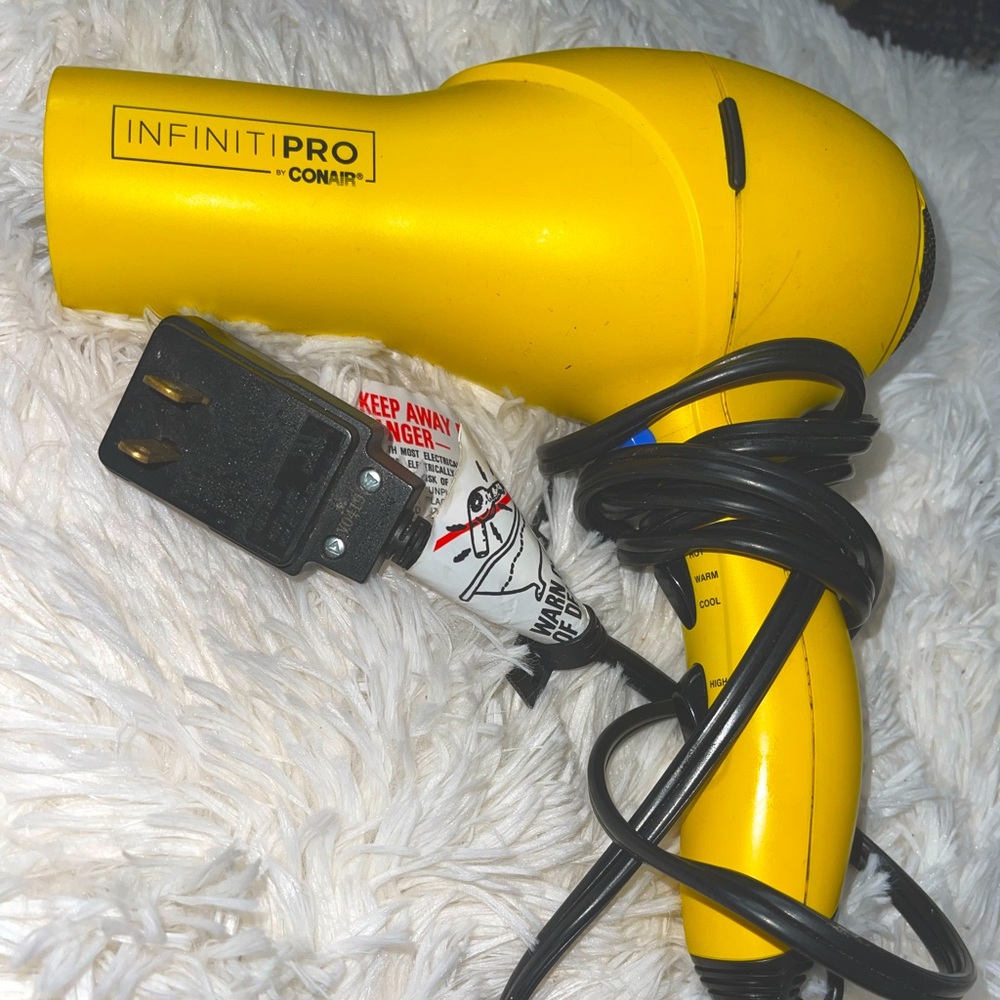 Blow Dryer